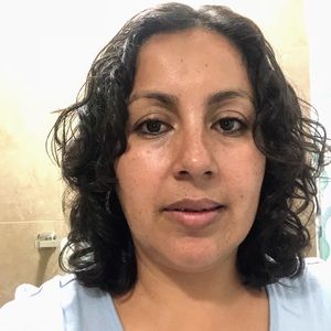 Meet your Posher, Gabriela